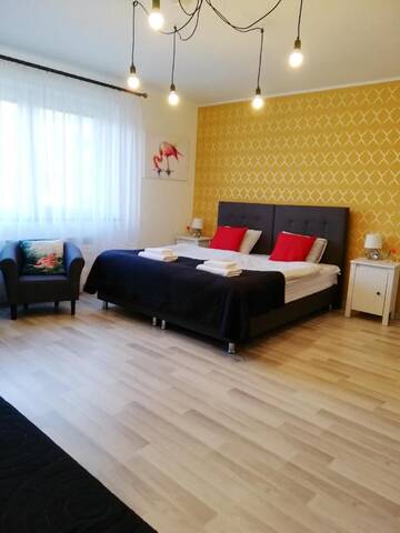 Фотографии Проживание в семье 7th Room Guest House г. Освенцим (Польша) №1 Фото Проживание в семье 7th Room Guest House г. Освенцим 1