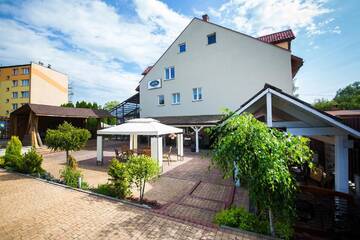 Фотографии Гостевой дом B&M Guesthouse г. Освенцим (Польша) №2 Фото Гостевой дом B&M Guesthouse г. Освенцим 2