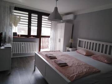 Фотографии Апартаменты Apartment Oświęcim klimatyzowany г. Освенцим (Польша) №3 Фото Апартаменты Apartment Oświęcim klimatyzowany г. Освенцим 3