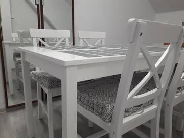 Фото номера Четырехместный номер Проживание в семье White Garden г. Освенцим 3