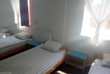 Фото номера Семейный номер Отели типа «постель и завтрак» Home Traveller г. Освенцим 3