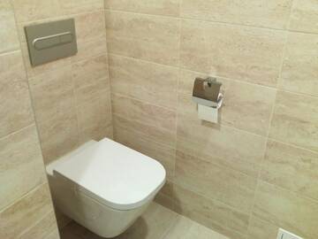 Фото номера Двухместный номер с 1 кроватью и террасой Гостевой дом B&amp;M Guesthouse г. Освенцим 8