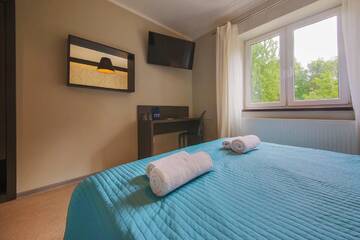 Фото номера Двухместный номер с 1 кроватью Гостевой дом B&amp;M Guesthouse г. Освенцим 4