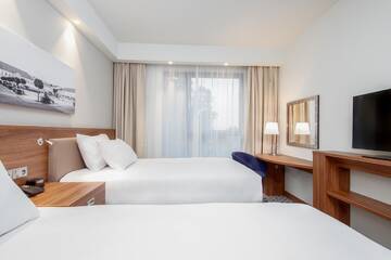 Фото Отель Hampton by Hilton Oswiecim г. Освенцим 4