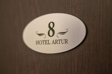 Фото номера Трехместный номер Отель Hotel Artur г. Освенцим 32