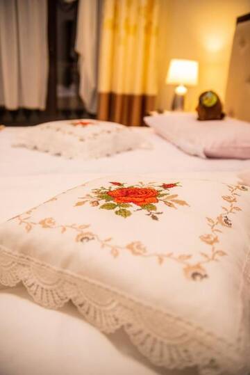 Фото номера Трехместный номер Отель Hotel Artur г. Освенцим 34